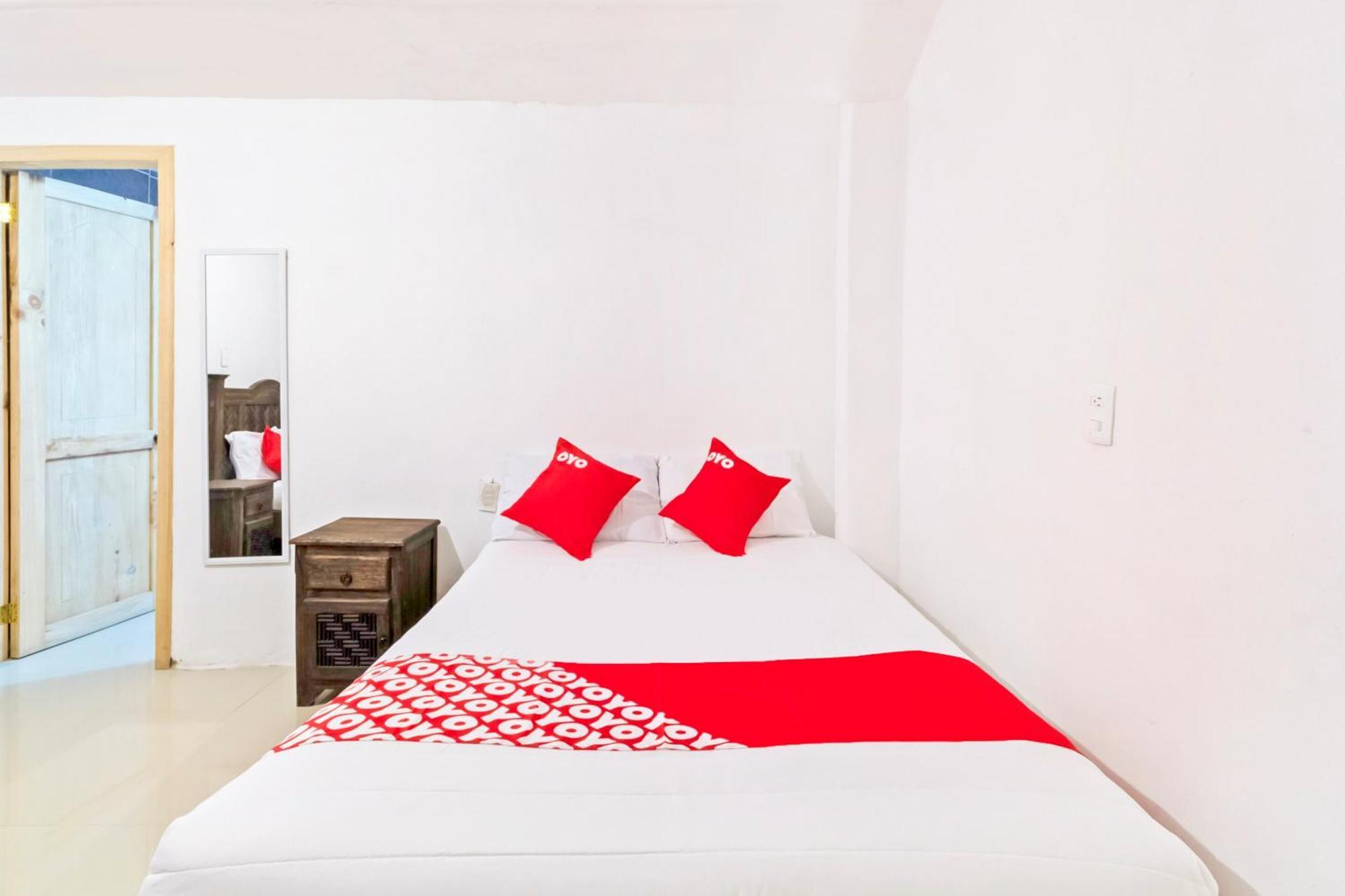 Oyo Hotel Punta Guadalupe, Сан-Крістобаль-де-лас-Касас Екстер'єр фото