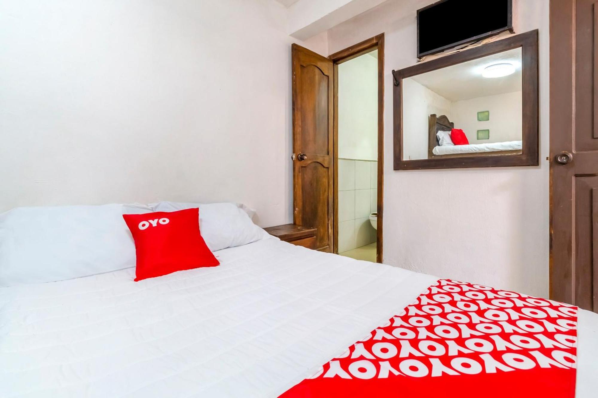 Oyo Hotel Punta Guadalupe, Сан-Крістобаль-де-лас-Касас Екстер'єр фото